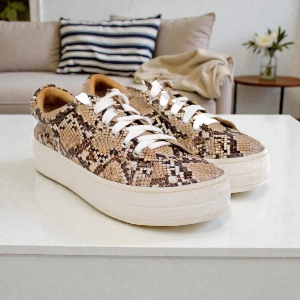 J/Slides Hilton Leather Sneakers Women's Size 8.5- Casual Chic, Urban, Platform